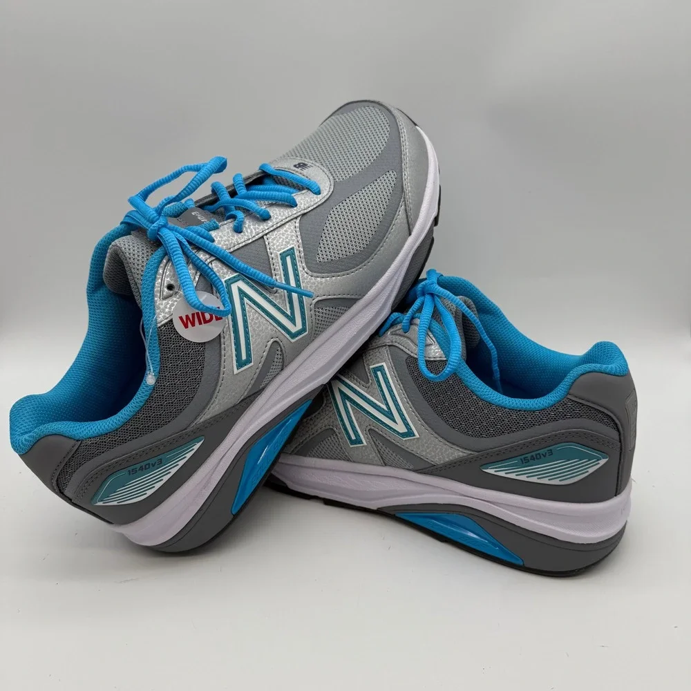 New Balance 1540v3 Women 13 4E Grey Blue Like New W1540SP3 Wide Running Shoes